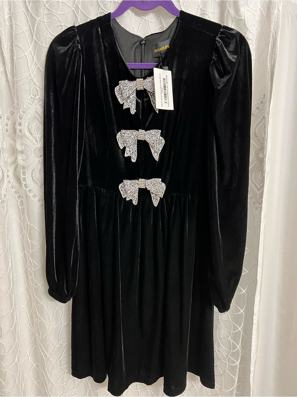 Ladies New With Tags Black Velvet Dress by Sugarlips Size Medium